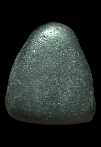 พระปิดตาเนื้อตะกั่วหลังเรียบหลวงพ่อแก้ววัดเครือวัลย์ รูปที่ 2