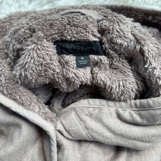 Uniqlo Quilted Snap Button Hoodie รูปที่ 9