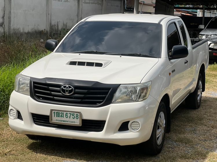 Toyota Hilux Vigo Champ 2014 Smart Cab 2.5 J Pickup ดีเซล ไม่ติดแก๊ส เกียร์ธรรมดา ขาว รูปที่ 2