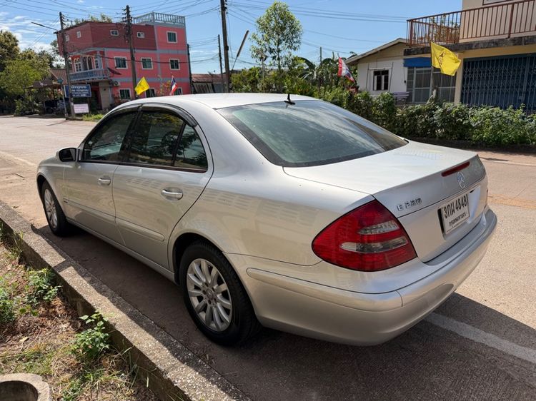 รถ Mercedes-Benz E-Class E220 CDI สี เทา