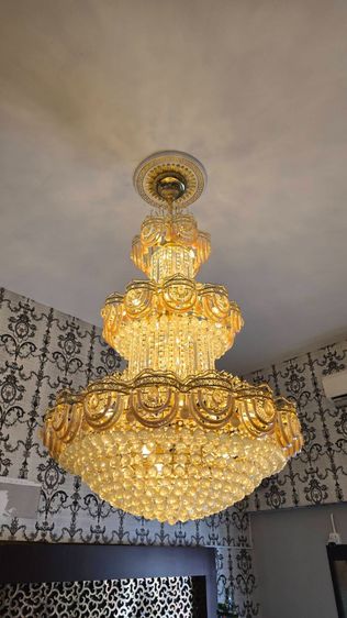 โคมไฟห้อยคริสตัล