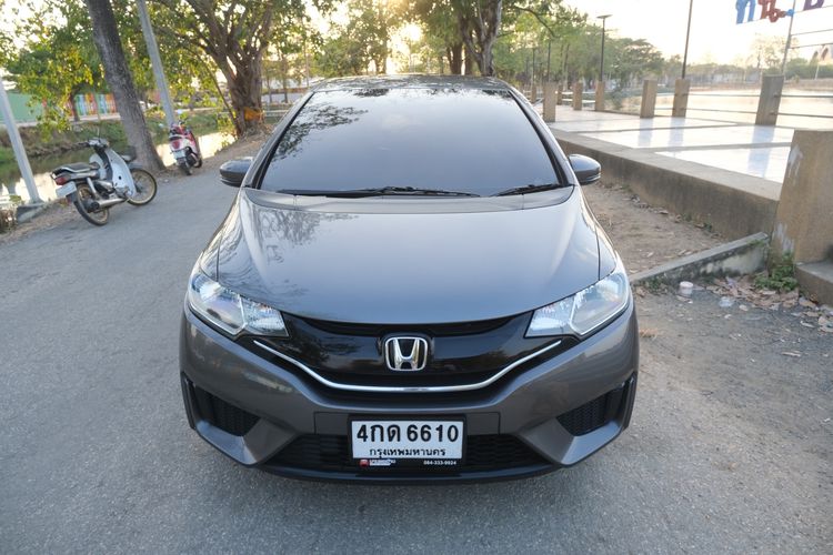 Honda Jazz 2015 1.5 V Plus i-VTEC Sedan เบนซิน ไม่ติดแก๊ส เกียร์อัตโนมัติ เทา รูปที่ 2