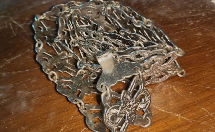 เข็มขัดเงินโบราณ