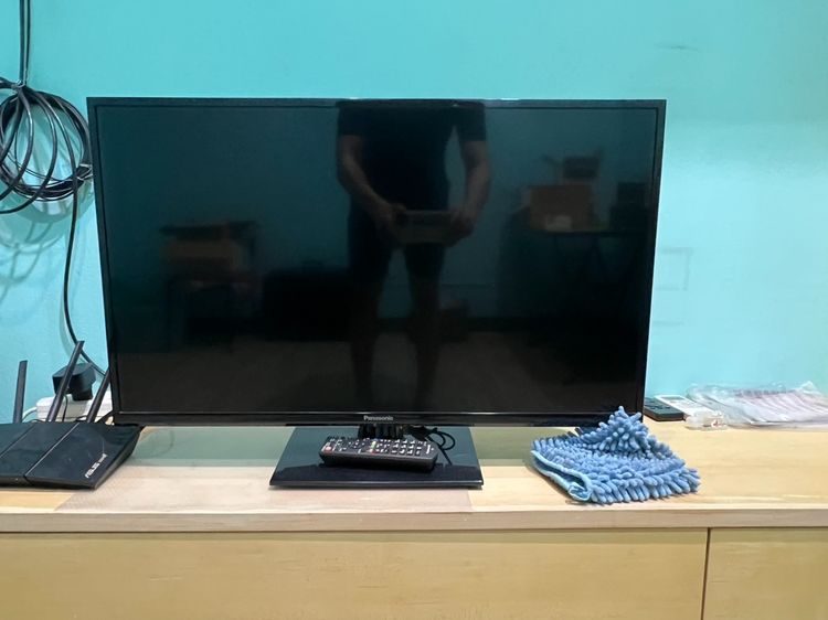 ขายทีวี LCD Panasonic 32 นิ้วราคา 1,400 บาท