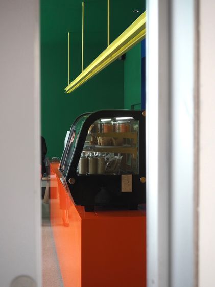 เซ้งเช่า คาเฟ่ Brunch บางนา ซอยราชวินิตบางแก้ว Café โทนขาว Minimalist ร้านสว่าง โปร่ง รูปที่ 4