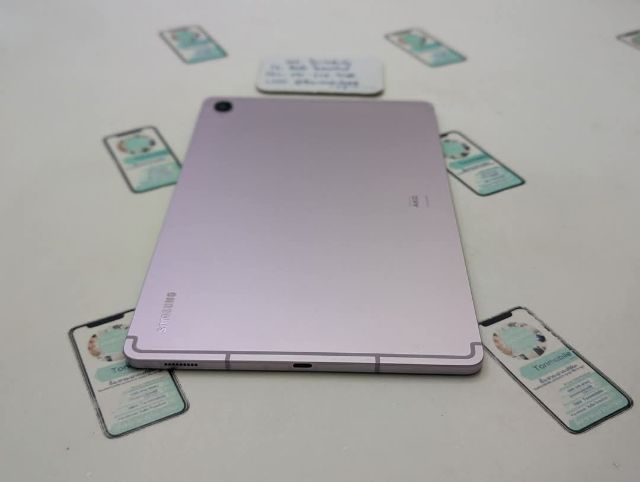 ขาย เทิร์น Samsung Galaxy Tab S9 Fe ศูนย์ไทย สภาพใหม่เอี่ยม อุปกรณ์ครบยกกล่อง ขาดสายชาร์จ แถม Keyboard เพียง 6,990 บาท เท่านั้น ครับ  รูปที่ 9