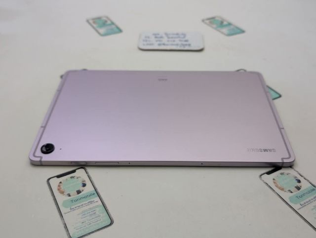 ขาย เทิร์น Samsung Galaxy Tab S9 Fe ศูนย์ไทย สภาพใหม่เอี่ยม อุปกรณ์ครบยกกล่อง ขาดสายชาร์จ แถม Keyboard เพียง 6,990 บาท เท่านั้น ครับ  รูปที่ 5
