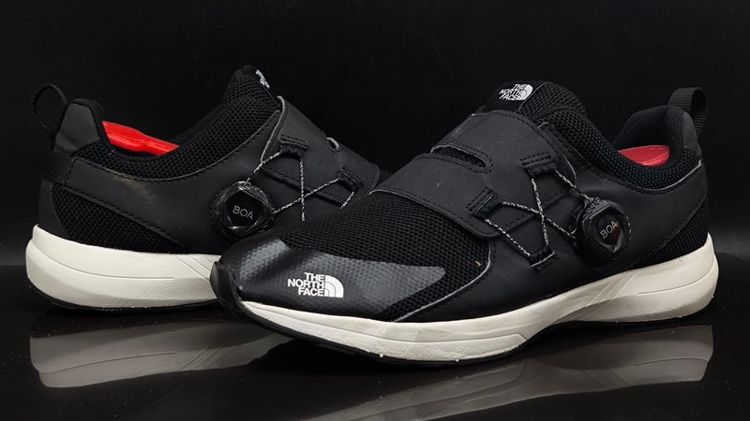 รองเท้า THE NORTH FACE แท้ 💯 เบอร์ US 7.5 EU 40 JP 25.5 cm เท้า 25-26 cm ใส่ได้ สภาพดีมาก พื้นเต็ม ทรงสวย ดีเทลดี ตัดเย็บแน่นมาก รูปที่ 3