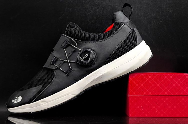 ขาว อื่นๆ รองเท้าผ้าใบ ขนาดอื่น ๆ อื่นๆ รองเท้า THE NORTH FACE แท้ 💯 เบอร์ US 7.5 EU 40 JP 25.5 cm เท้า 25-26 cm ใส่ได้ สภาพดีมาก พื้นเต็ม ทรงสวย ดีเทลดี ตัดเย็บแน่นมาก