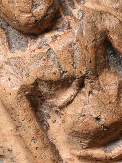 สวยแชมป์ ให้เช่าบูชา สมบัติบ้าน พระนางพญาพิษณุโลก พิมพ์เข่าตรง ฟอร์มทรงงดงาม เนื้อมีมวลสาร สมบูรณ์แบบ รูปที่ 16