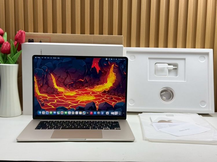 MacBook Air 15-inch M3 2024 Ram8GB SSD256GB Starlight apple care 29 November 2026