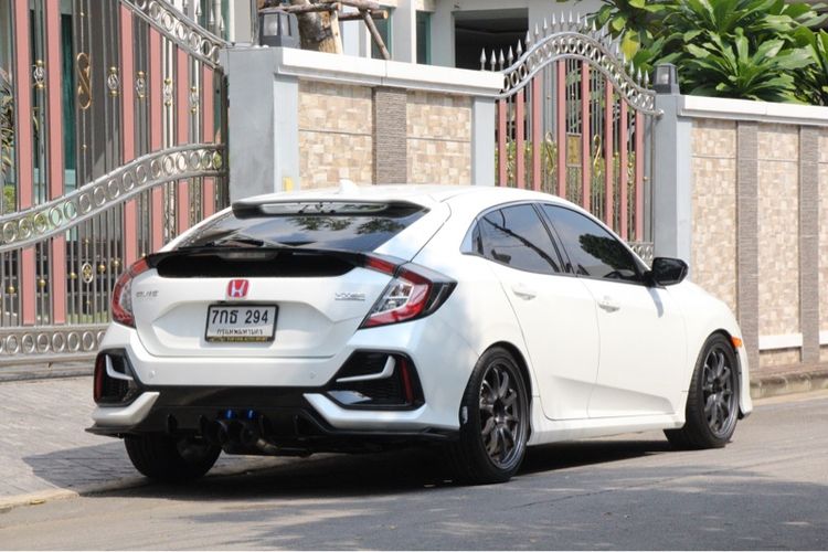Honda Civic 2018 1.5 Turbo Sedan เบนซิน เกียร์อัตโนมัติ ขาว รูปที่ 2