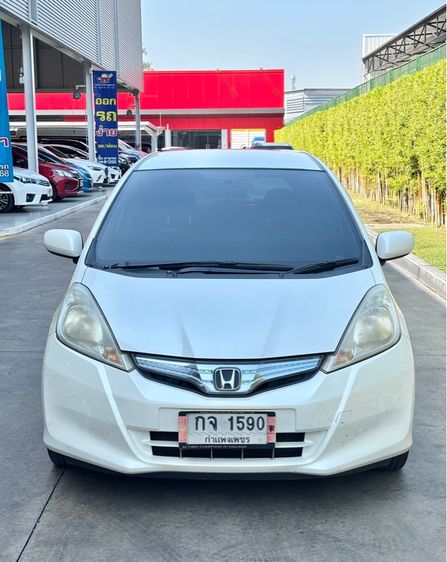 Honda Jazz 2012 1.3 Hybrid Sedan ไฮบริด ไม่ติดแก๊ส เกียร์อัตโนมัติ ขาว รูปที่ 2