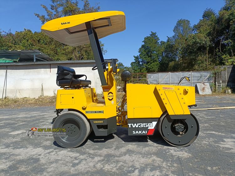 รถบด หน้าเหล็ก-หลังยาง Komatsu JV40C   ขนาด 4 ตัน มีระบบสั้นสะเทือน  หลังคากันแดดกันฝน รูปที่ 12