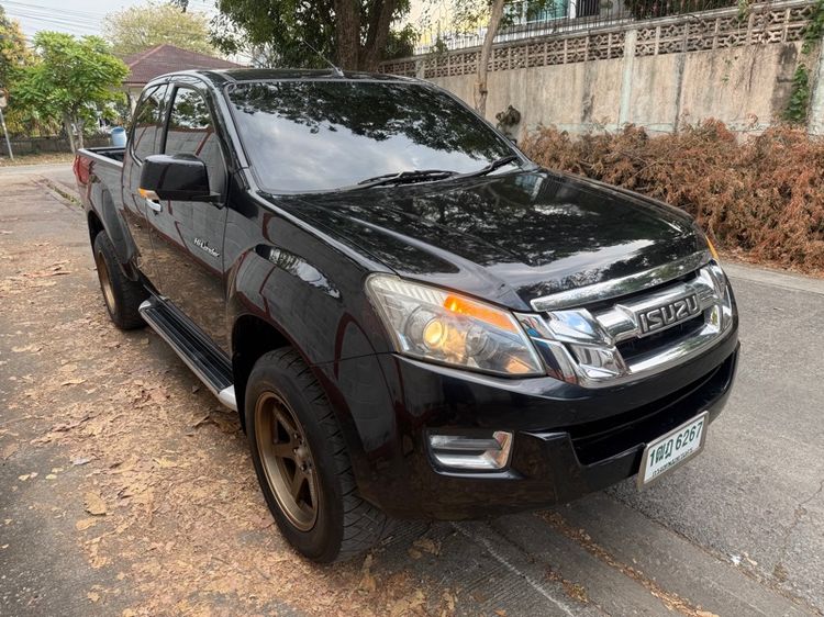 Isuzu D-MAX 2014 2.5 Hi-Lander Z Sedan ดีเซล ไม่ติดแก๊ส เกียร์ธรรมดา ดำ รูปที่ 3