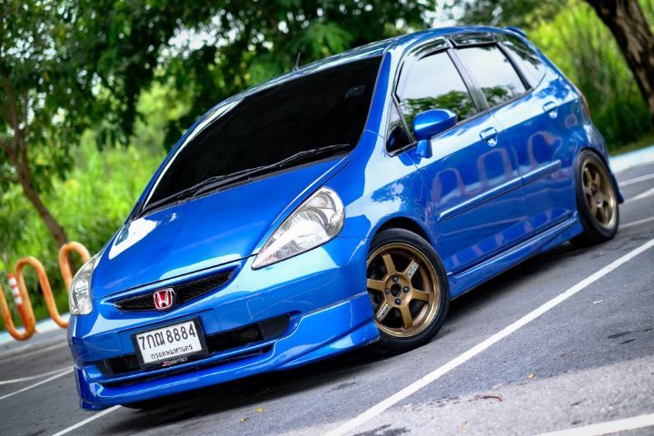รถ Honda Jazz 1.5 E i-DSi สี น้ำเงิน