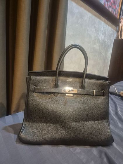 กระเป๋าถือ H