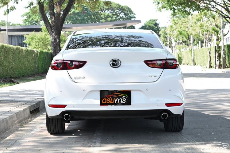Mazda Mazda3 2021 2.0 SP 100th Anniversary Edition Sedan เบนซิน ไม่ติดแก๊ส เกียร์อัตโนมัติ ขาว รูปที่ 4
