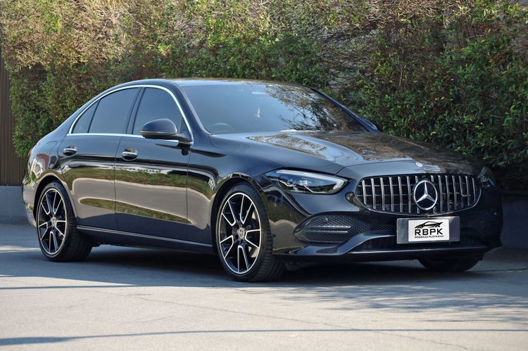 Mercedes-Benz C-Class 2022 C220 Sedan ปลั๊กอินไฮบริด (PHEV) ไม่ติดแก๊ส เกียร์อัตโนมัติ ดำ รูปที่ 4