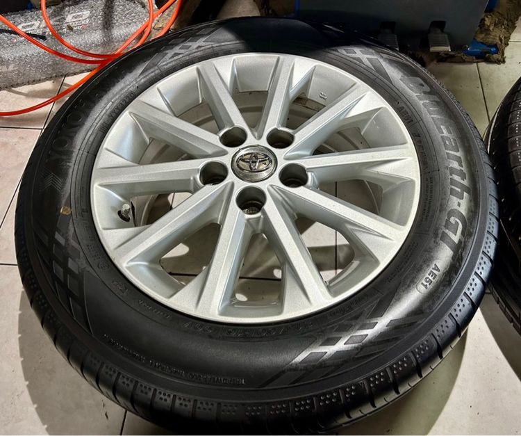 ล้อเดิมCAMRY ขอบ16 ยางป้ายแดงตุ่มอยู่ รูปที่ 4