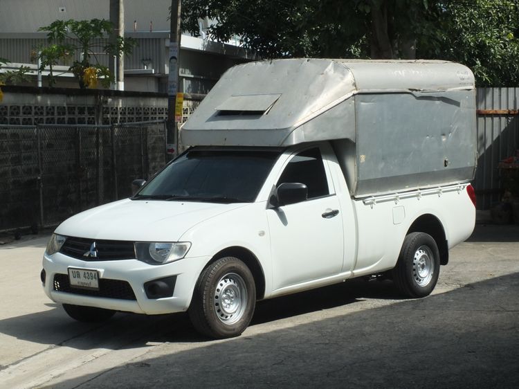 Mitsubishi Triton 2014 2.5 GL Pickup ดีเซล ไม่ติดแก๊ส เกียร์ธรรมดา ขาว รูปที่ 3