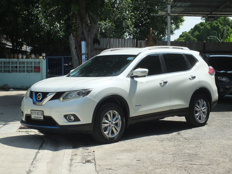 Nissan X-Trail 2017 2.0 V Hybrid 4WD Utility-car ไฮบริด ไม่ติดแก๊ส เกียร์อัตโนมัติ ขาว รูปที่ 3