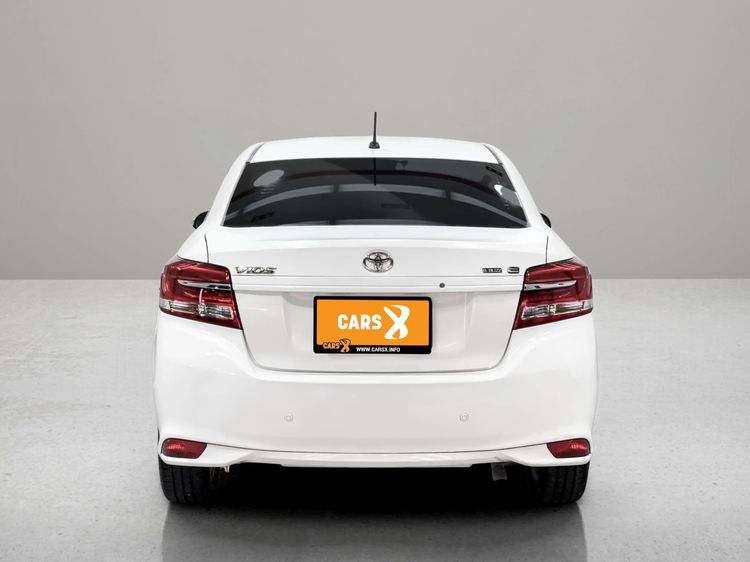 Toyota Vios 2017 1.5 E Sedan เบนซิน ไม่ติดแก๊ส เกียร์อัตโนมัติ ขาว รูปที่ 4