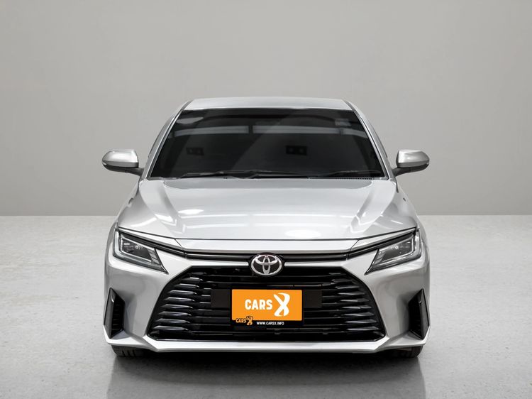 Toyota Yaris ATIV 2023 1.2 Smart Sedan เบนซิน ไม่ติดแก๊ส เกียร์อัตโนมัติ บรอนซ์เงิน รูปที่ 3