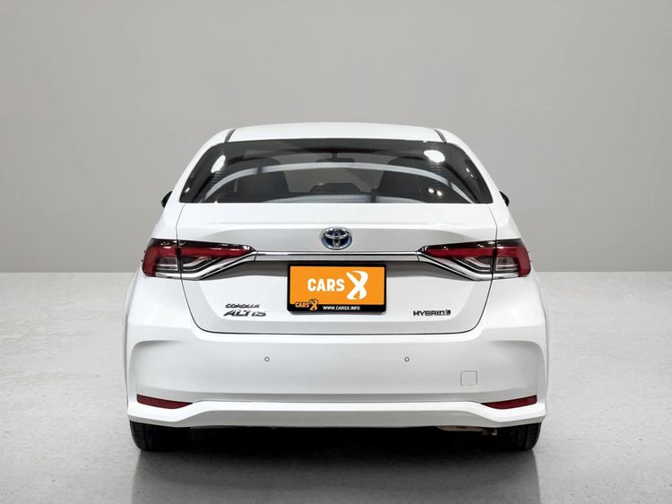 Toyota Altis 2021 1.8 Hybrid Smart Sedan ไฮบริด ไม่ติดแก๊ส เกียร์อัตโนมัติ ขาว รูปที่ 4
