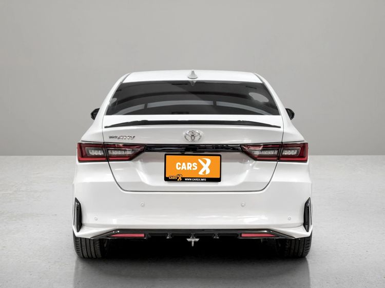 Toyota Yaris ATIV 2022 1.2 Premium Luxury Sedan เบนซิน ไม่ติดแก๊ส เกียร์อัตโนมัติ ขาว รูปที่ 4