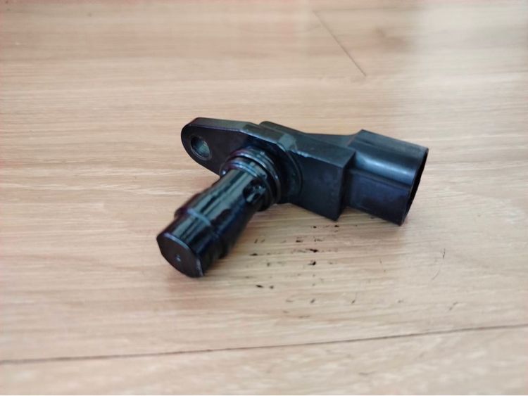      Isuzu Crankshaft Position Sensor - CKP รูปที่ 5