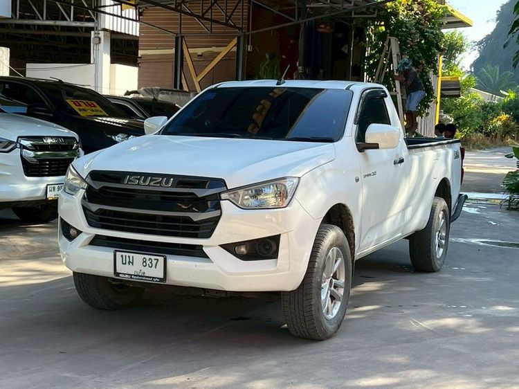รถ Isuzu D-MAX 3.0 S 4WD สี ขาว