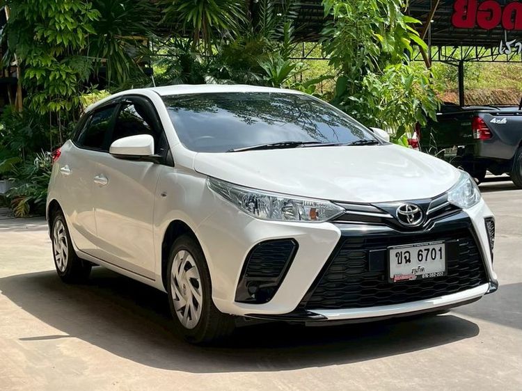 Toyota Yaris 2022 1.2 Entry Sedan เบนซิน ไม่ติดแก๊ส เกียร์อัตโนมัติ ขาว รูปที่ 3