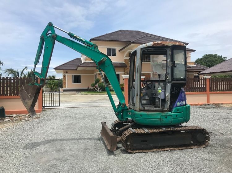 รถแบคโฮ  KOMATSU  รุ่น PC30MR-1 ขนาด 3ตัน  รถเก่านอกนำเข้า  