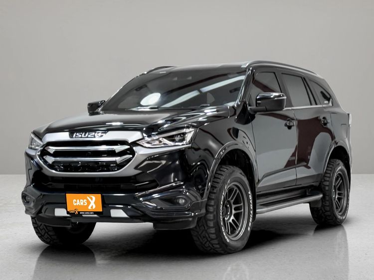 รถ Isuzu MU-X 3.0 Ultimate AT 4WD สี ดำ