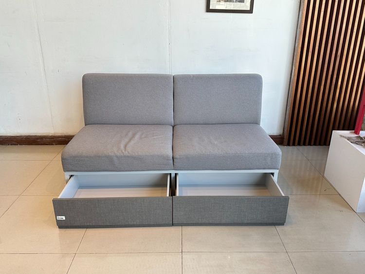 โซฟา 2 ที่นั่ง มี 2 ลิ้นชัก เบาะผ้าสีเทา โครงไม้ MDF สีเทาอ่อน รูปที่ 9