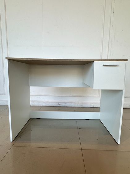 ชุดโต๊ะทำงาน 1 ลิ้นชัก ท็อปสีบีชลายไม้ โครงสีขาว พร้อมเก้าอี้  รูปที่ 7