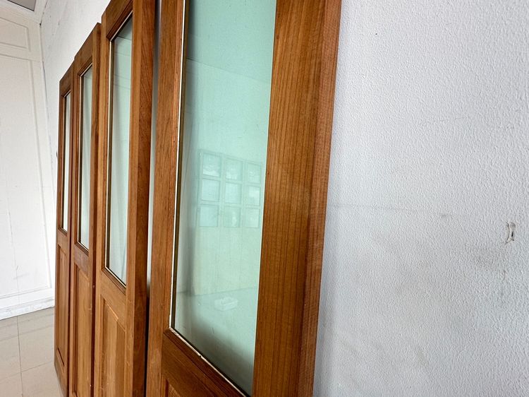 ประตูบานพับ โครงไม้สัก รูปที่ 8