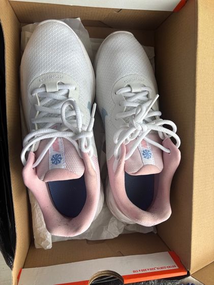 Nike  รูปที่ 11