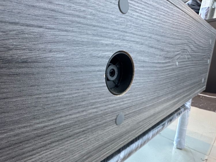 ตู้วางทีวี 3 บานเปิด โครงไม้ MDF สีเทา รูปที่ 7