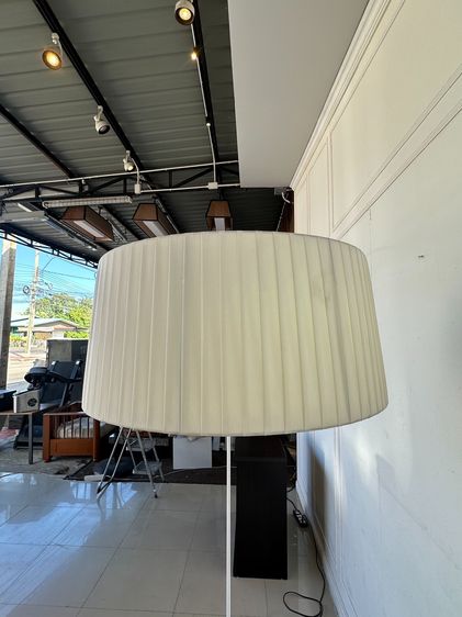 โคมไฟตั้งพื้น แบรนด์ Contardi Divina รุ่น Arco รูปที่ 5