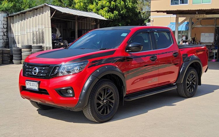 รถ Nissan NP300-NAVARA 2.5 Calibre EL Black Edition สี แดง
