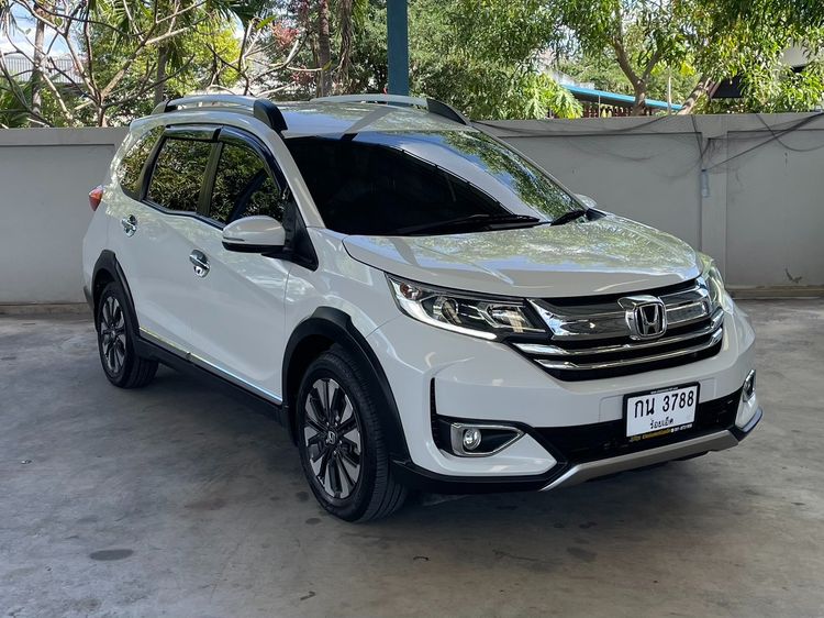 Honda BR-V 2019 1.5 SV Utility-car เบนซิน ไม่ติดแก๊ส เกียร์อัตโนมัติ ขาว รูปที่ 2