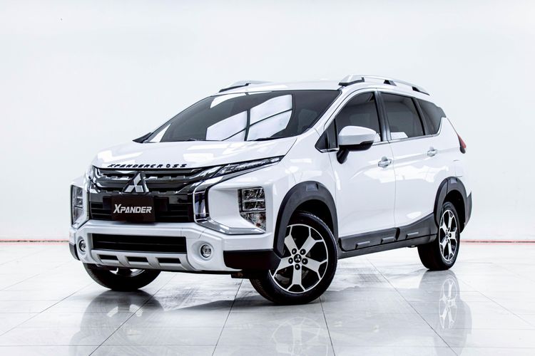 Mitsubishi Xpander 2022 1.5 Cross Utility-car เบนซิน ไม่ติดแก๊ส เกียร์อัตโนมัติ ขาว รูปที่ 4