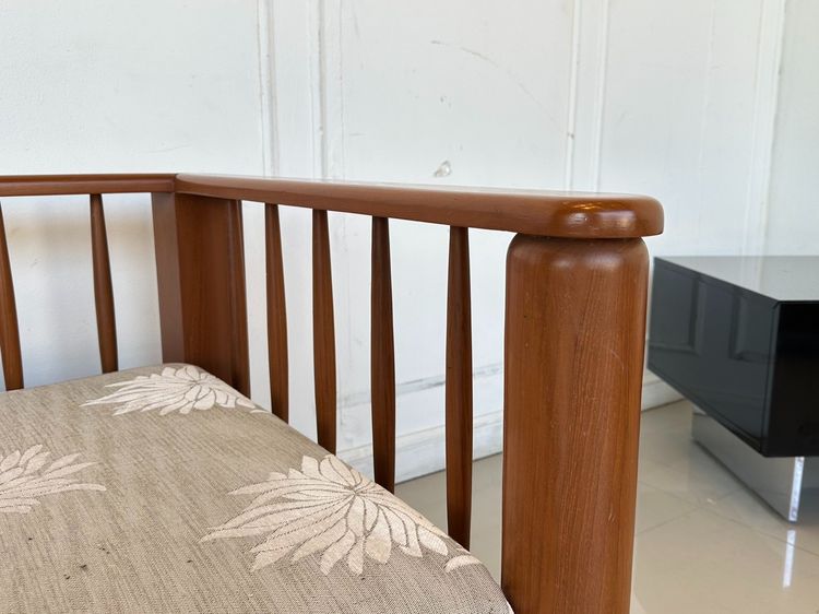 โซฟาไม้สัก 3 ที่นั่ง สไตล์วินเทจ เบาะผ้าลายดอกไม้สีเทา ถอดปลอกได้  รูปที่ 8