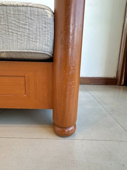 เก้าอี้อาร์มแชร์ไม้สัก เบาะผ้าลายดอกไม้สีเทา รูปที่ 10