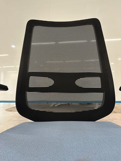 เก้าอี้สำนักงาน แบรนด์ LAMEX เบาะผ้าสีน้ำเงิน ขาพลาสติก ล้อเลื่อน รูปที่ 9