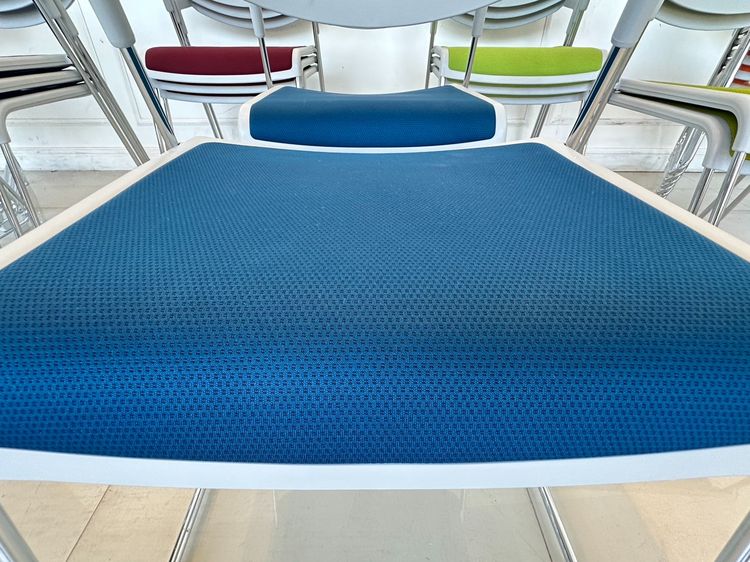 เก้าอี้ แบรนด์ KOKUYO เบาะผ้า คละสี โครงขาเหล็ก รูปที่ 9