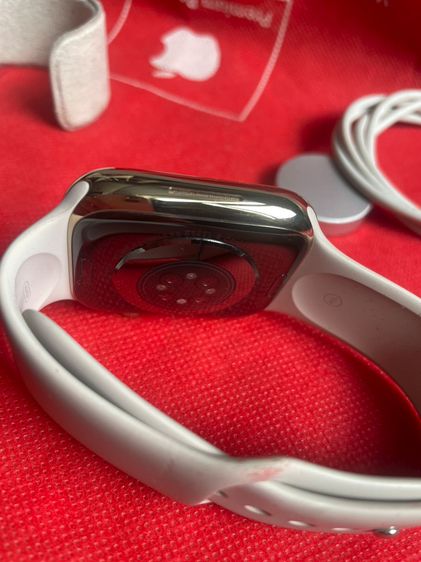 Apple Watch 45mm Series8 Gold Stainless สวยมาก ไม่ลด งดต่อ ราคา ครับ รูปที่ 4