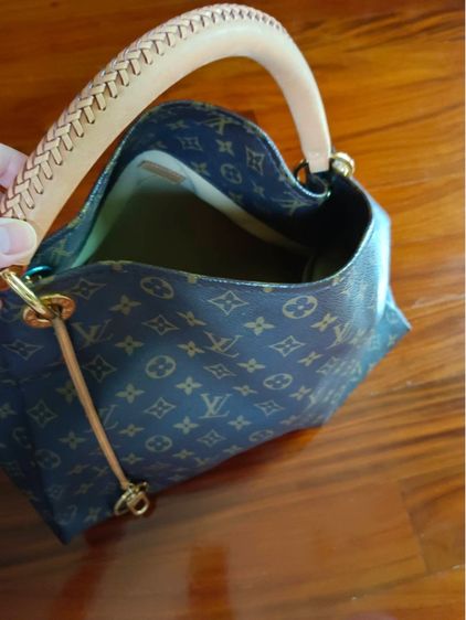 lv artsy mm แท้ เจ้าของขายเอง สภาพ99.99ใหม่มาก รูปที่ 9